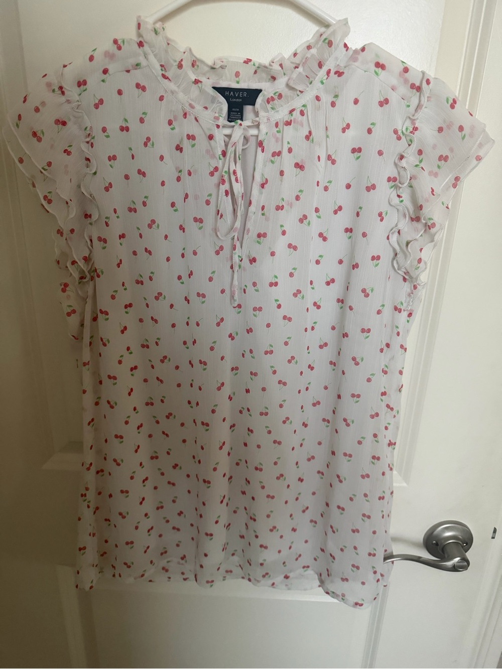 HAVER White Cherry-Print Ruffle Sleeve Blouse